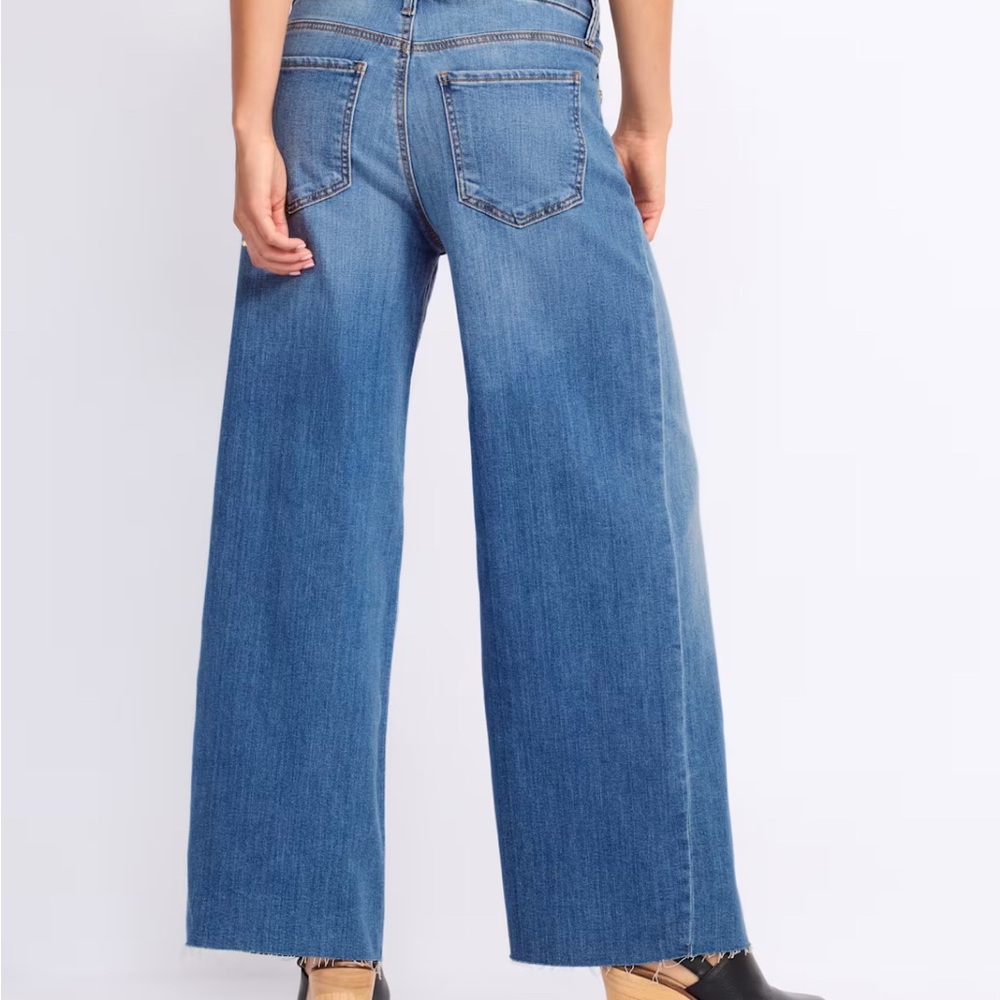 KUT from the Kloth Meg High Rise Wide Leg Jeans - Picture 3 of 16